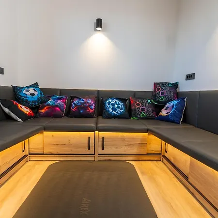 Klif Vacation With Sauna And Terrace Cerklje na Gorenjskem