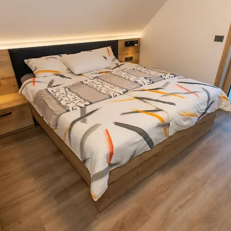 Hébergement de vacances Klif Vacation With Sauna And Terrace Cerklje na Gorenjskem