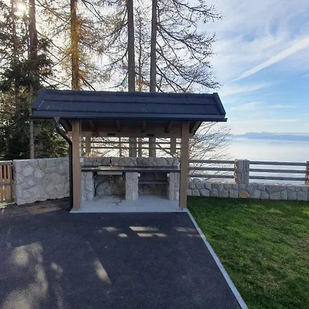 בית נופש Klif Krvavec - Alpine Views - Sauna - Near Slopes צרקליה נה גורניסקם