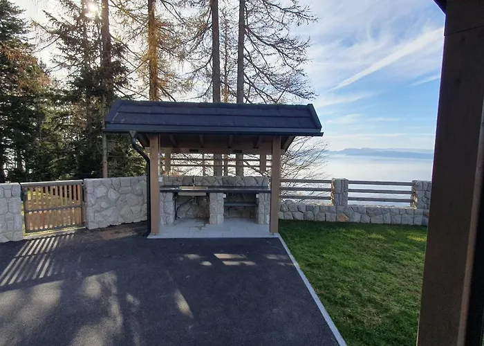 Ferienhaus Klif Vacation With Sauna And Terrace Cerklje na Gorenjskem